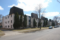 2525 Harriet Ave S in Minneapolis, MN - Foto de edificio - Building Photo