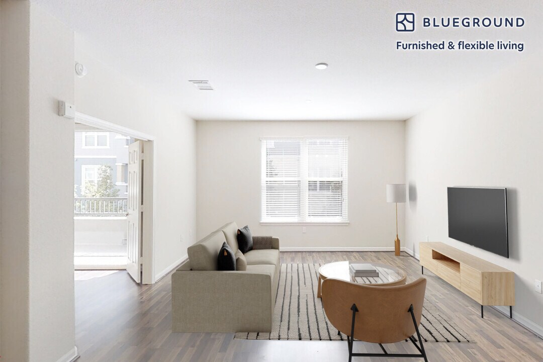 1099 Admiral Ct in San Bruno, CA - Building Photo