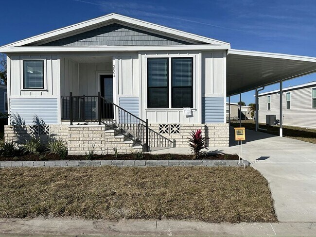 property at 2004 Casita Dr