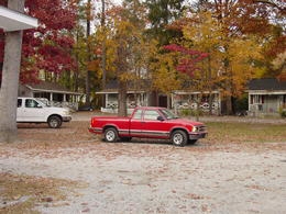 Bent Oaks in Hendersonville, NC - Building Photo - Building Photo