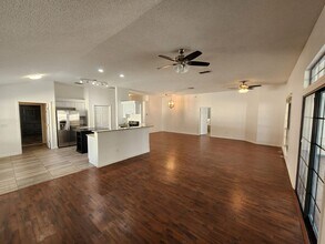 12127 Sunchase Dr in Jacksonville, FL - Building Photo - Building Photo