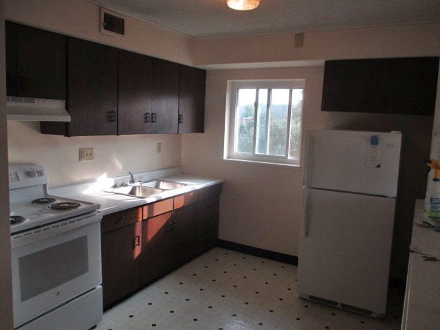 Cambridge Court in Pittsburgh, PA - Building Photo - Building Photo