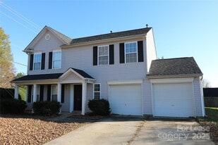 1001 Boulder Dr in Concord, NC - Building Photo