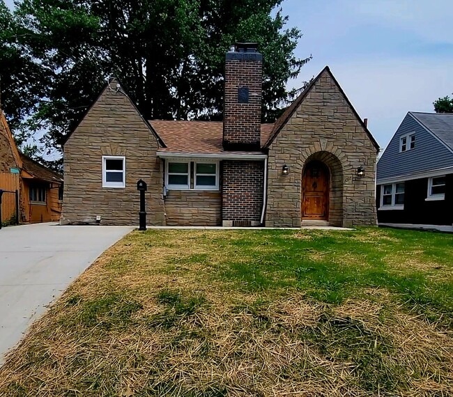 property at 1097 Himelright Blvd