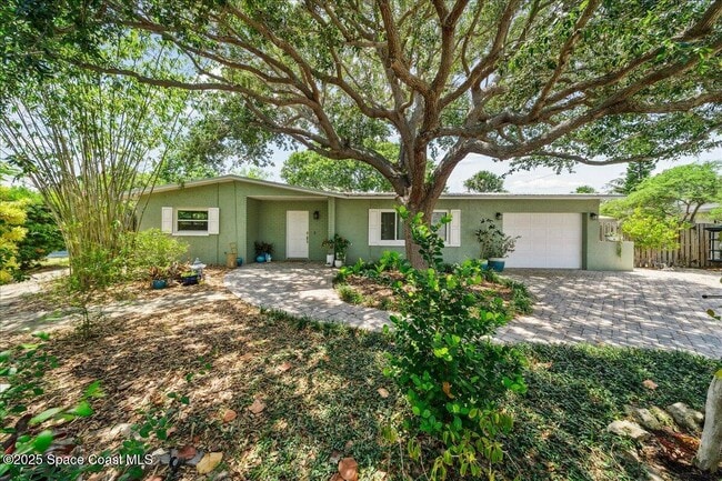 property at 1883 Gulf Ct