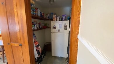 32 Florence St in Dover, NH - Building Photo - Building Photo