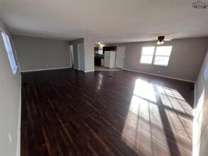 4211 Thomas Ave in Wichita Falls, TX - Building Photo - Building Photo