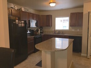 1425 Orton Way in Castle Rock, CO - Foto de edificio - Building Photo