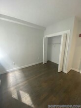 77 Park Dr in Boston, MA - Building Photo - Building Photo
