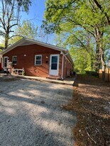 2206 W Knox St in Durham, NC - Building Photo