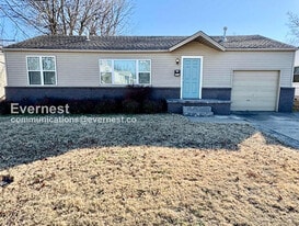 202 E 6th St in Owasso, OK - Building Photo