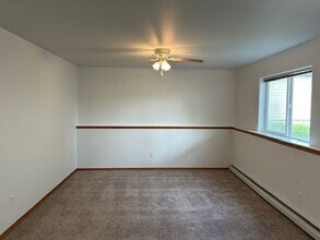 W. W Shore Dr-Unit -635 W Shore Drive in Belgrade, MT - Building Photo - Building Photo