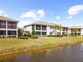 933 Tidewater Shores Loop in Bradenton, FL - Building Photo - Building Photo