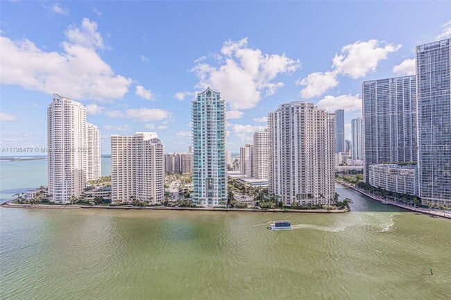 property at 325 Biscayne Blvd