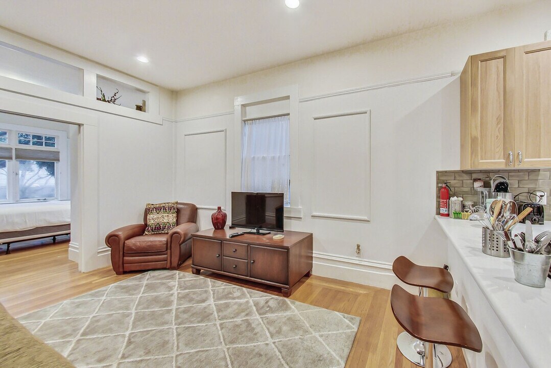 2345 Jackson St in San Francisco, CA - Building Photo