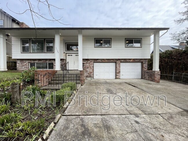 property at 15300 SE Lee Ave