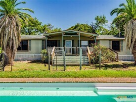 7700 Fm 1339 in Kingsbury, TX - Building Photo