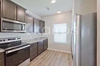 712 St James Pl in Newcastle, OK - Building Photo - Building Photo