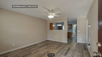 305 Brittany Park Pl in Antioch, TN - Building Photo - Building Photo