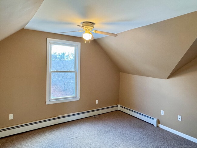 517 Park Ave in Torrington, CT - Building Photo - Building Photo