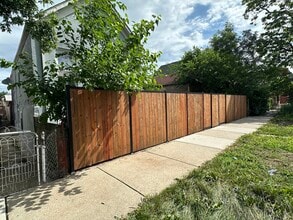 2712 W 25th St, Unit BF in Chicago, IL - Building Photo - Building Photo