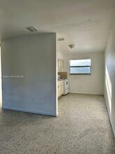 129 NE 80th Terrace in Miami, FL - Building Photo - Building Photo