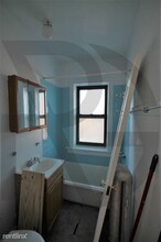 2714 N Spaulding Ave in Chicago, IL - Building Photo - Building Photo