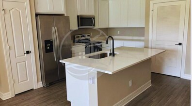 1817 Party Pl in Fort Pierce, FL - Building Photo - Building Photo