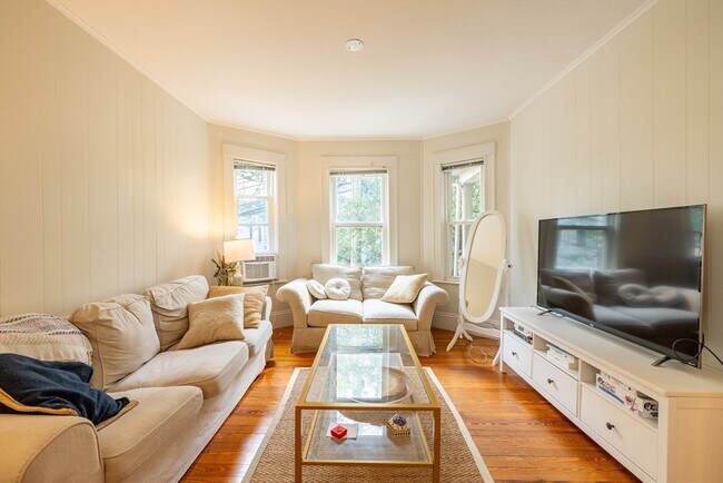 65 Allston St in Cambridge, MA - Building Photo - Building Photo