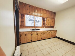 1512 Colegate Dr in Marietta, OH - Building Photo - Building Photo