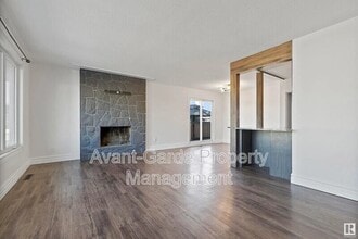 9824-9868 68 St NW in Edmonton, AB - Building Photo - Building Photo
