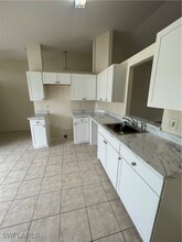 4405 SW 6th Ave in Cape Coral, FL - Building Photo - Building Photo