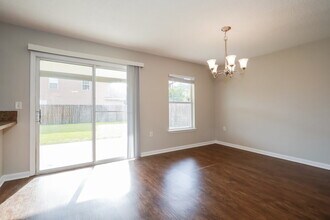 3007 Bent Bow Ln in Middleburg, FL - Building Photo - Building Photo