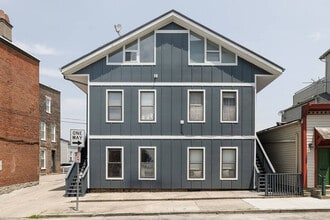 964 Pavilion St, Unit SI ID1391900P in Cincinnati, OH - Foto de edificio - Building Photo