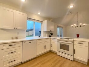 28428 46th Ave South in Auburn, WA - Building Photo - Building Photo