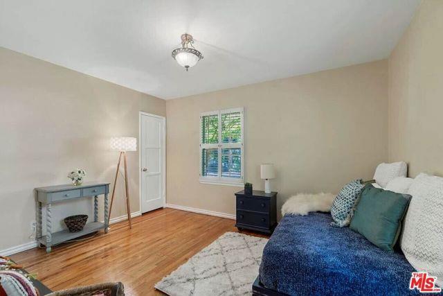 14024 Peach Grove St in Los Angeles, CA - Building Photo - Building Photo