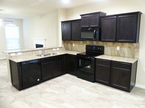 309 Jennie Marie Cir in Ferris, TX - Building Photo - Building Photo