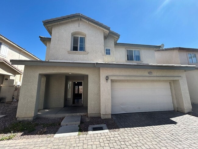 929 Shades End Ave