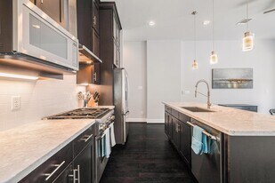 925 Herkimer St in Houston, TX - Building Photo