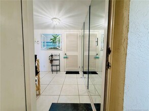 9500 S Ocean Dr in Jensen Beach, FL - Building Photo - Building Photo