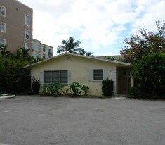 1920 Van Buren St Apartments