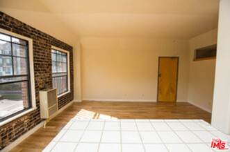 361 S Detroit St in Los Angeles, CA - Building Photo - Building Photo