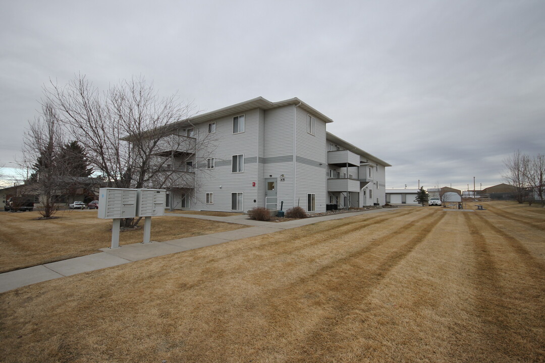 305 46th St N in Great Falls, MT - Building Photo