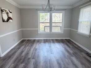 9073 Carroll Manor Dr in Atlanta, GA - Building Photo - Building Photo