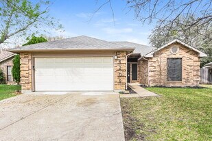 4209 Vincent Terrace in Haltom City, TX - Building Photo