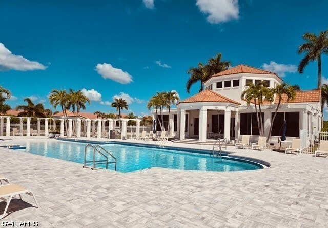 7725 Jewel Ln in Naples, FL - Building Photo - Building Photo