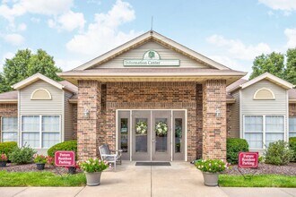 Willow Creek in Springfield, MO - Foto de edificio - Building Photo