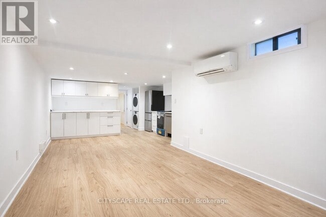 property at 211 Shaw St