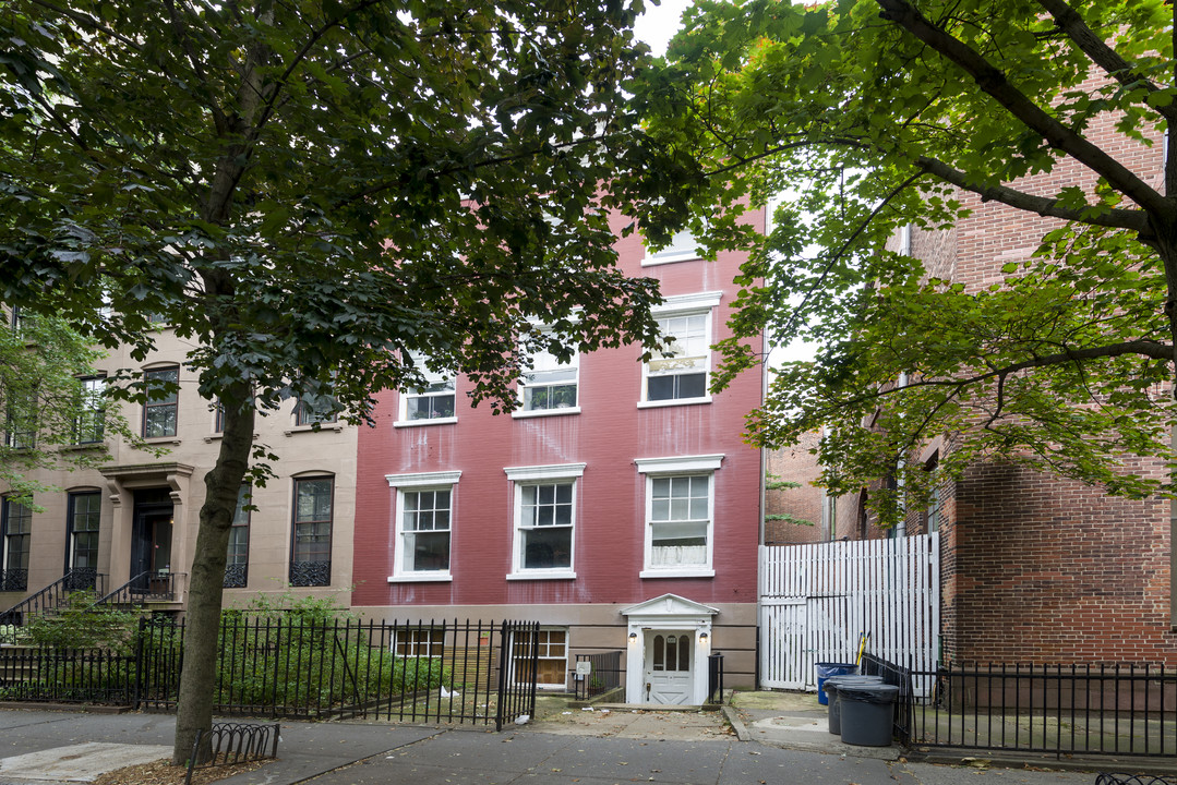 66 Cranberry St in Brooklyn, NY - Building Photo