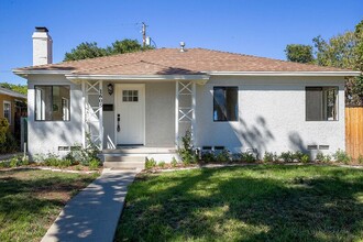 1605 N Edison Blvd in Burbank, CA - Building Photo - Building Photo